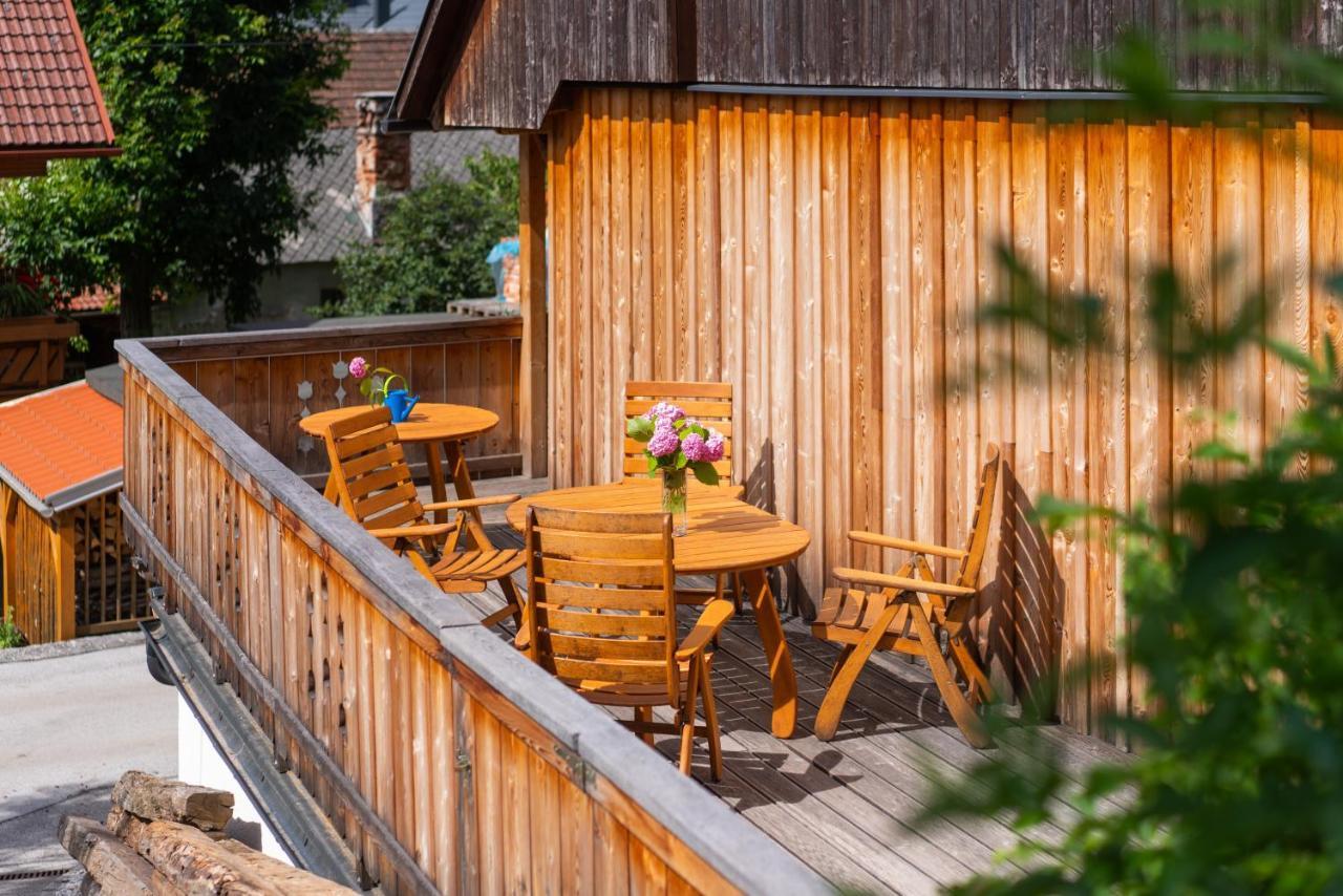 Stol Apartments Zirovnica Exterior photo